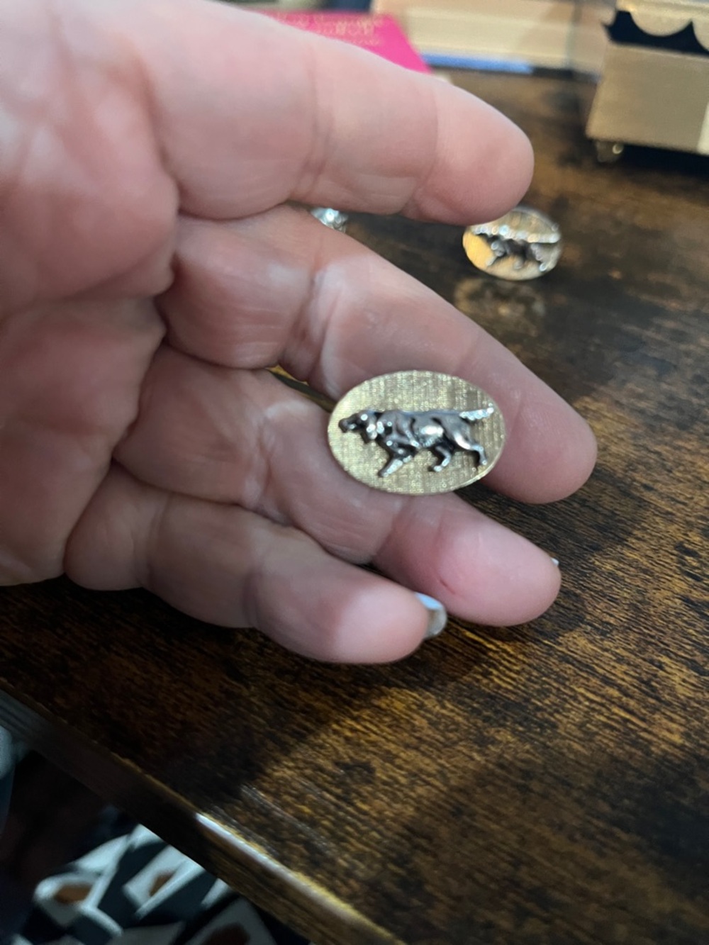 Vintage Hunters Setter dog Motif Oval Cuff Links and Tie tack set - Picture 5 of 5